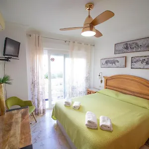 lujoso-apartamento-en-pleno-centro-de-huelva-con-wifi.es-andalucia.com/